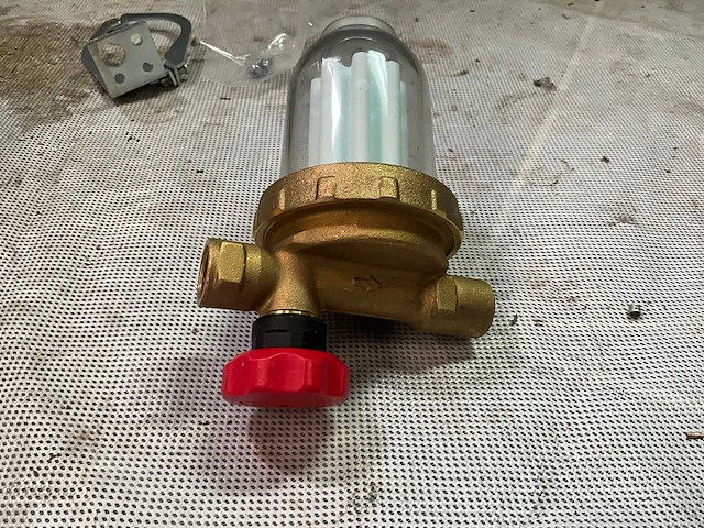 Afriso v 500 universele voorfilter - afbeelding 1 van  5