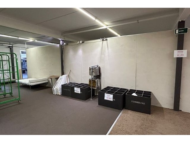 Afscheidingswand in l-vorm - afbeelding 6 van  8