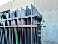 Afsluiting/hekwerk - afbeelding 2 van  14