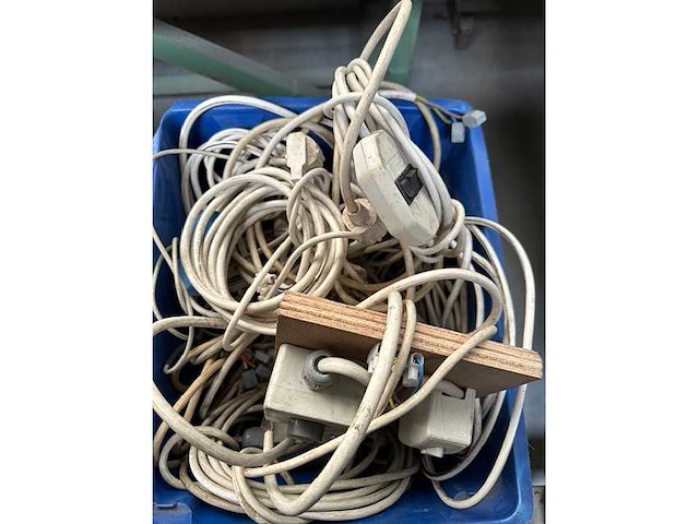 Afstelkabels buismotoren - various contractor materials - afbeelding 1 van  1