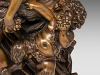 After clodion (1738-1814), bacchanal group, patinated bronze on a vert de mer marble base the bronze: 40 cm. (15 3/4 in.), including the base: 43 cm. (16.92 in.) - afbeelding 9 van  10