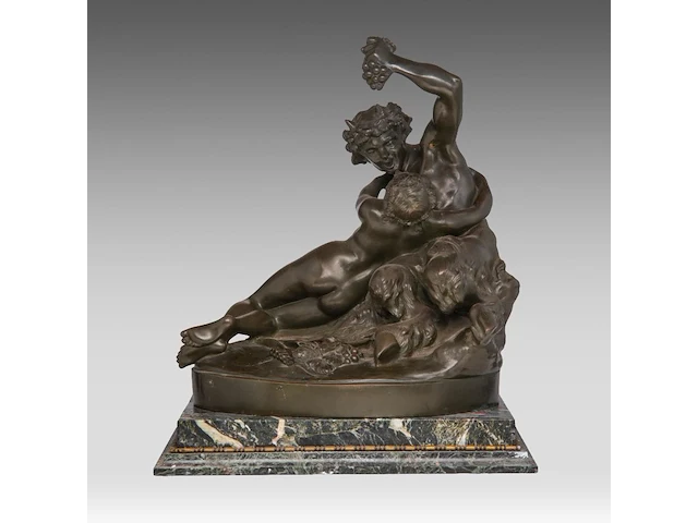 After clodion (1738-1814), bacchanal, patinated bronze on a marble base bronze 37 x 35 cm. (14.57 x 13.77 in.), incl. base 42 x 37 cm. (16.53 x 14.57 in.) - afbeelding 1 van  8