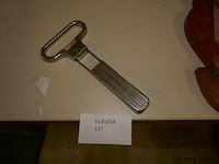 Aftrekker - afbeelding 1 van  1