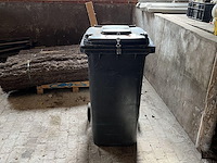Afval container - afbeelding 1 van  2