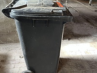 Afval container - afbeelding 2 van  2