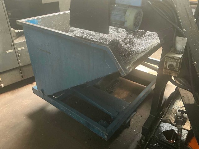 Afval kipcontainer - afbeelding 3 van  6