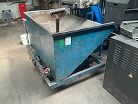 Afval kipcontainer - afbeelding 1 van  6