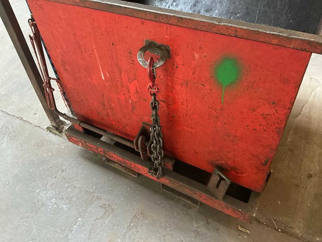 Afval kipcontainer - afbeelding 6 van  6