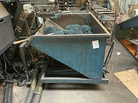 Afval kipcontainer - afbeelding 2 van  4