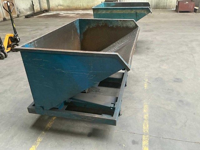 Afval kipcontainer - afbeelding 3 van  7