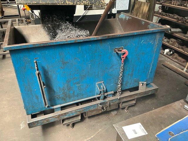Afval kipcontainer - afbeelding 3 van  6