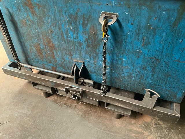 Afval kipcontainer - afbeelding 5 van  6