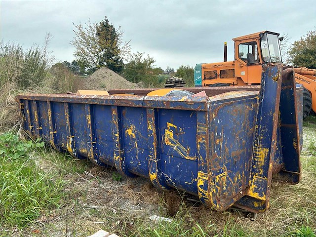 Afvalcontainer en diversen - afbeelding 7 van  13