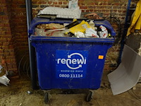 Afvalcontainer + inhoud - afbeelding 1 van  1