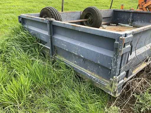 Afvalcontainer met hijskraan eiffer - afbeelding 4 van  5