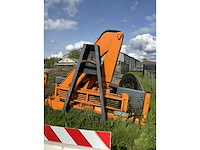 Afvalcontainer met hijskraan eiffer - afbeelding 1 van  3