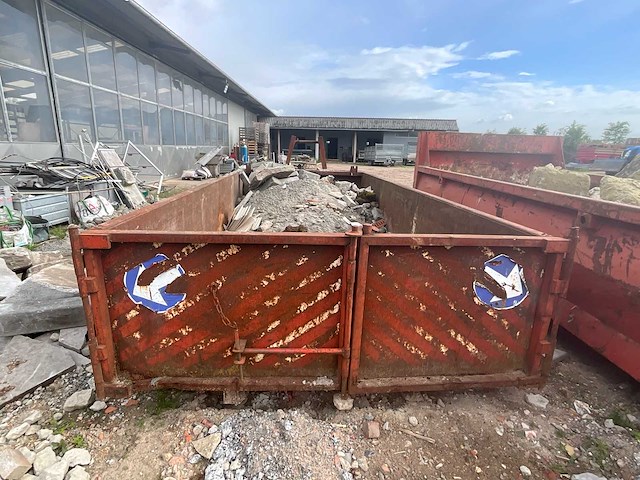 Afvalcontainer - afbeelding 2 van  3