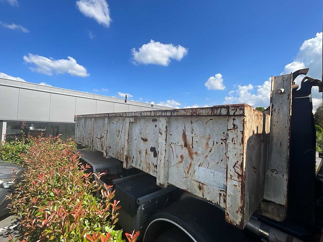 Afvalcontainer - afbeelding 1 van  7
