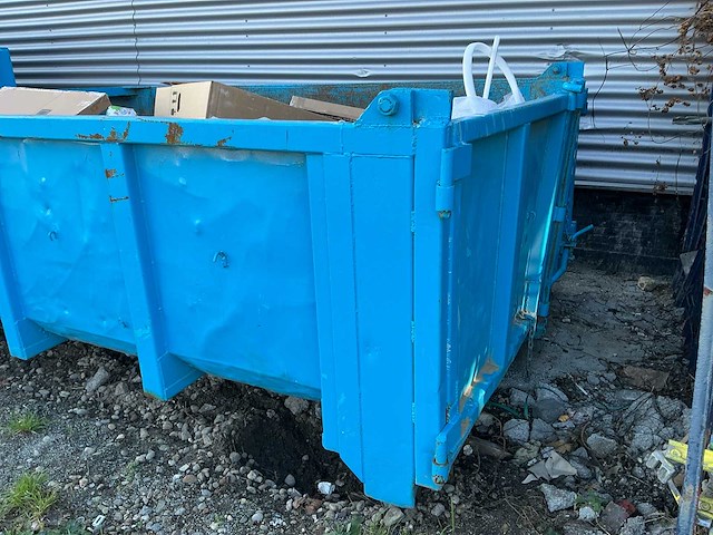 Afvalcontainer - afbeelding 3 van  7