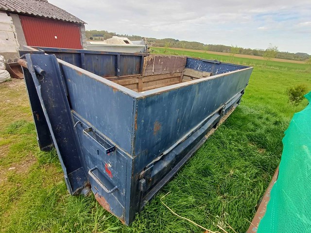 Afvalcontainer - afbeelding 8 van  11