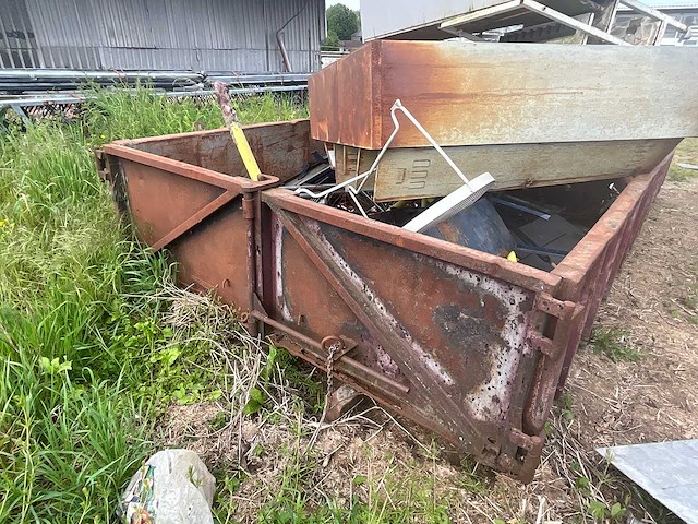 Afvalcontainer - afbeelding 5 van  8