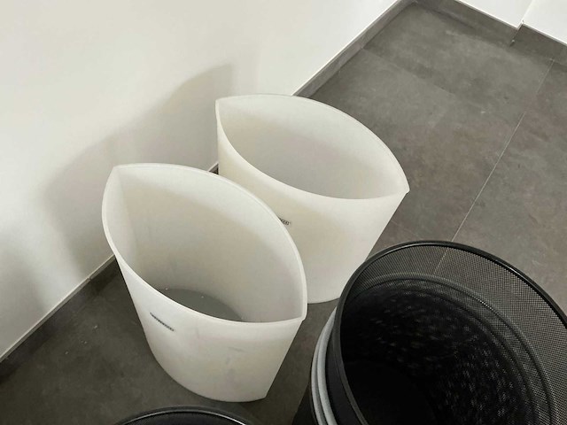 Afvalemmers & prullenbakken (11x) - afbeelding 5 van  5