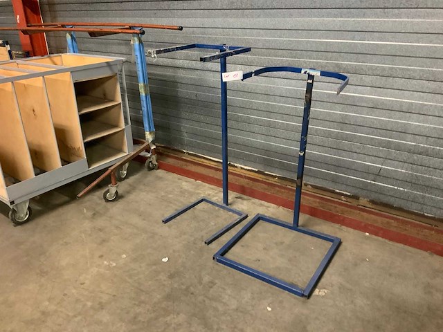 Afvalemmers & prullenbakken - afbeelding 2 van  2