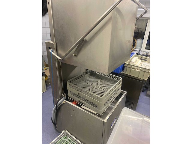 Afwasmachine industrieel - afbeelding 1 van  5