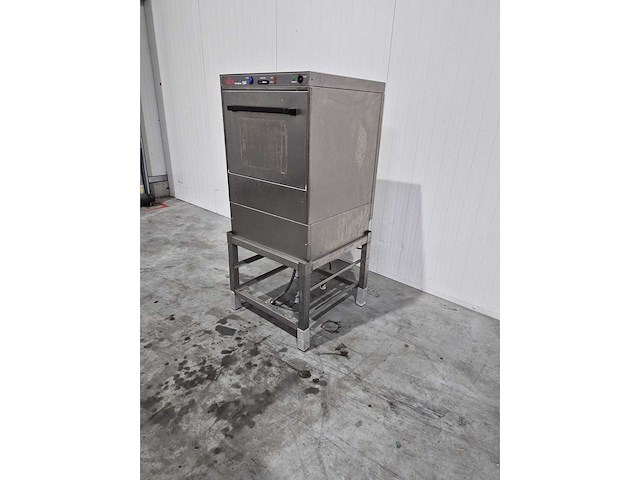 Afwasmachine industrieel - afbeelding 2 van  2