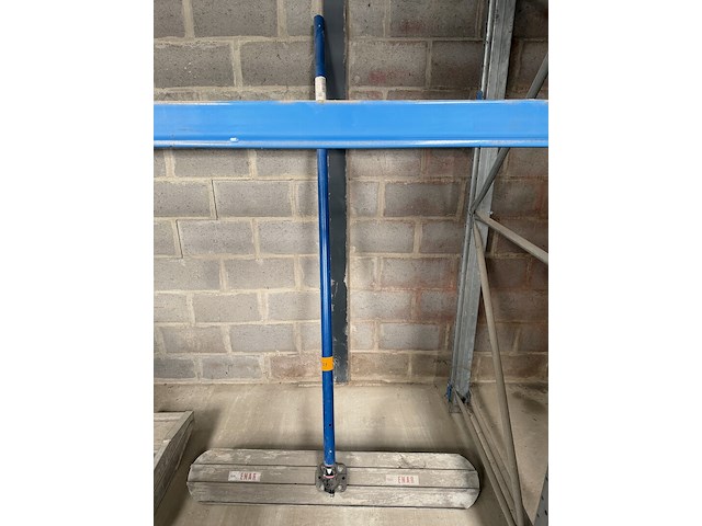 Afwerkspaan voor beton - afbeelding 1 van  1