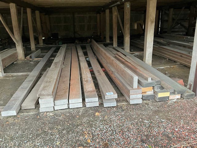 Afzelia houten planken circa (28x) - afbeelding 1 van  3