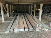 Afzelia houten planken/balken circa (28x) - afbeelding 3 van  3