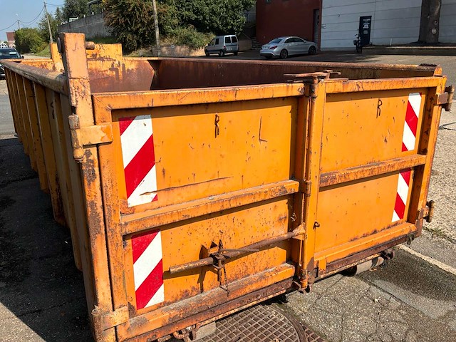 Afzet afvalcontainer - afbeelding 2 van  5