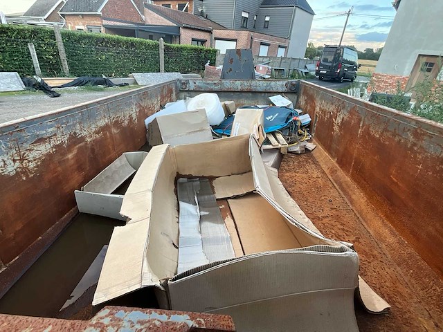 Afzet afvalcontainer - afbeelding 7 van  8