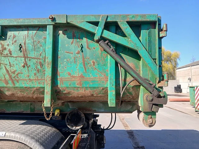 Afzetcontainer met hydraulische achterklep - afbeelding 9 van  20