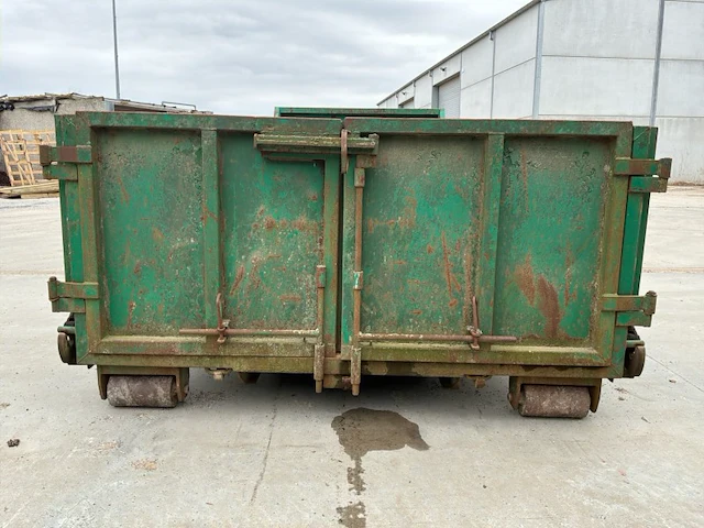 Afzetcontainer met hydraulische achterklep - afbeelding 17 van  20