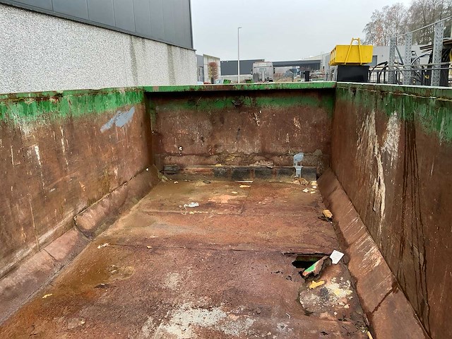 Afzetcontainer - afbeelding 6 van  8