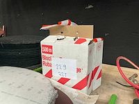 Afzetlint - afbeelding 1 van  1