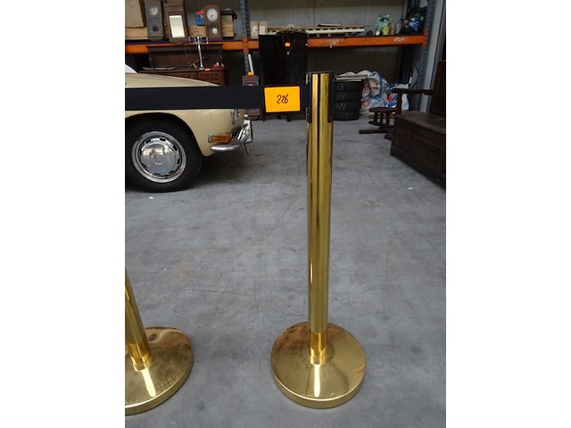 Afzetpaal met trekband - afbeelding 2 van  3