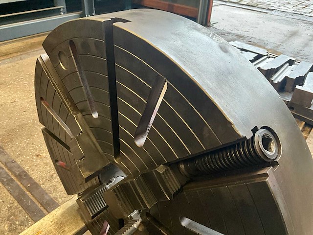 Afzonderlijk regelbare klauwplaat - afbeelding 4 van  4