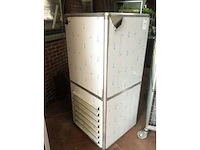 Afzuigbox met afzuigmotor en filters - afbeelding 1 van  1