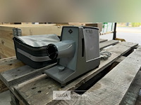 Agfa diaprojector - afbeelding 1 van  4