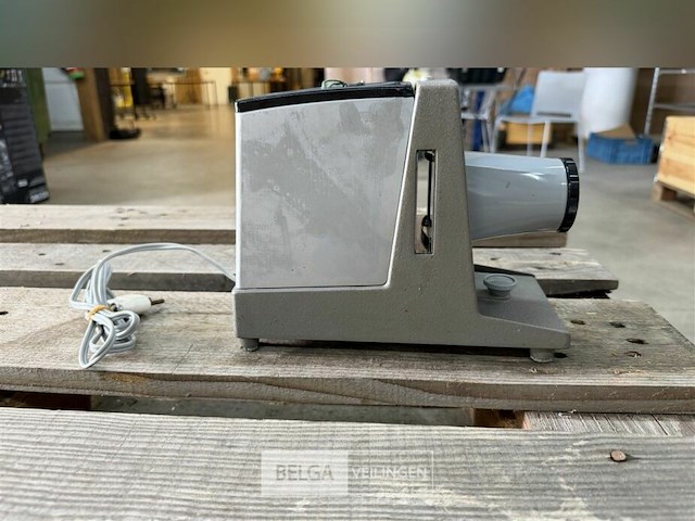 Agfa diaprojector - afbeelding 2 van  4