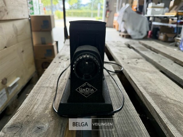 Agfa lindia diaprojector - afbeelding 2 van  3