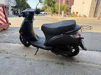 Agm - snorscooter - sp50 - scooter - afbeelding 2 van  10