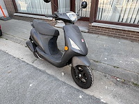 Agm - snorscooter - sp50 - scooter - afbeelding 4 van  10