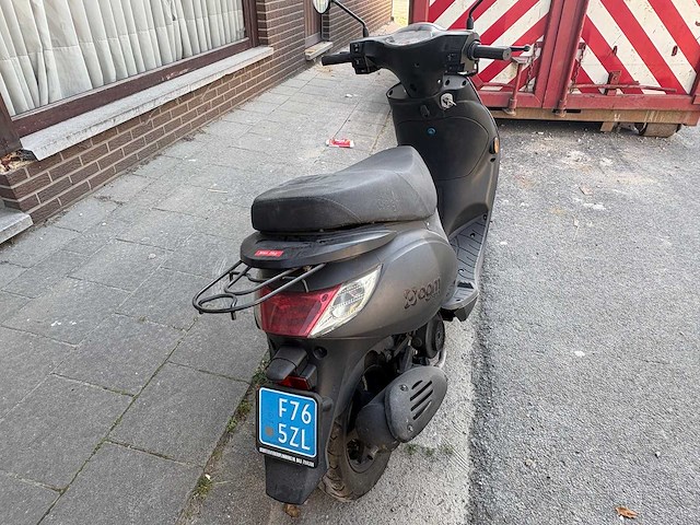 Agm - snorscooter - sp50 - scooter - afbeelding 7 van  10