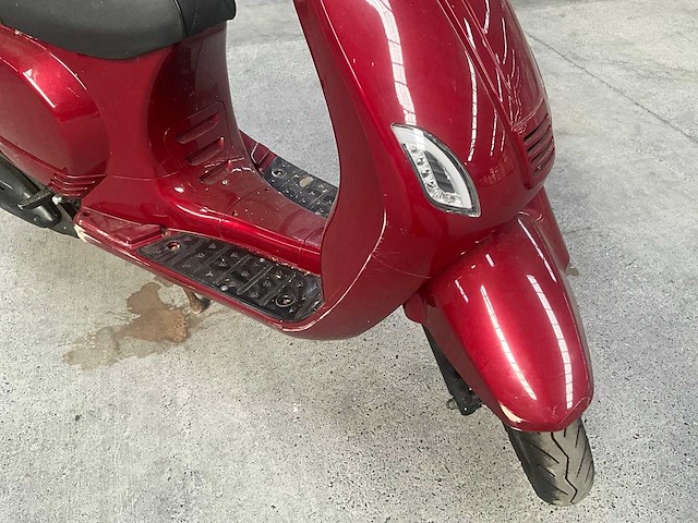 Agm - vx50 - scooter - afbeelding 6 van  10