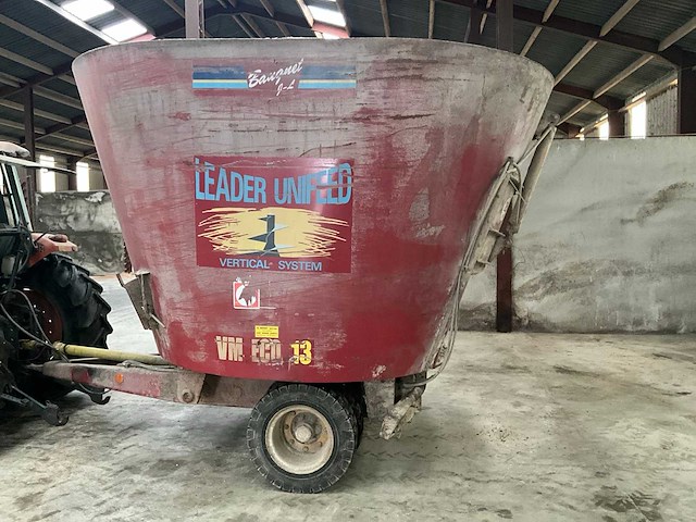 Agm voermengwagen - afbeelding 8 van  14