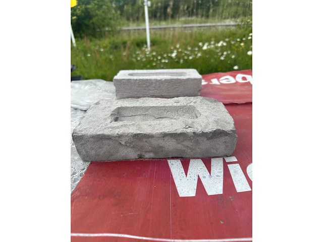 Agora alugrijs 210x100x50 1xpal +/-650st - afbeelding 2 van  2